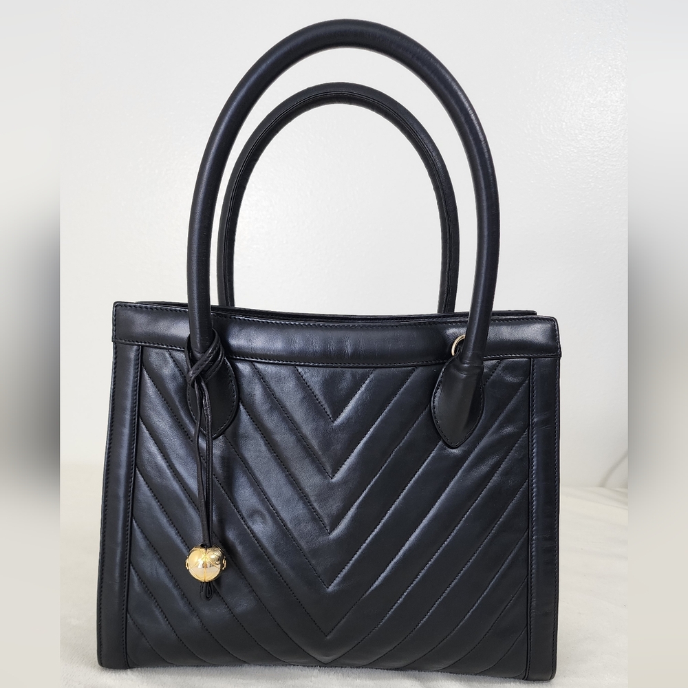 Chanel Chevron Hand Bag. D Rings Present To Add a Shoulder Strap. No Hologram.